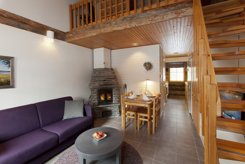 Studio, Sauna (30 m2, R4 MOK)