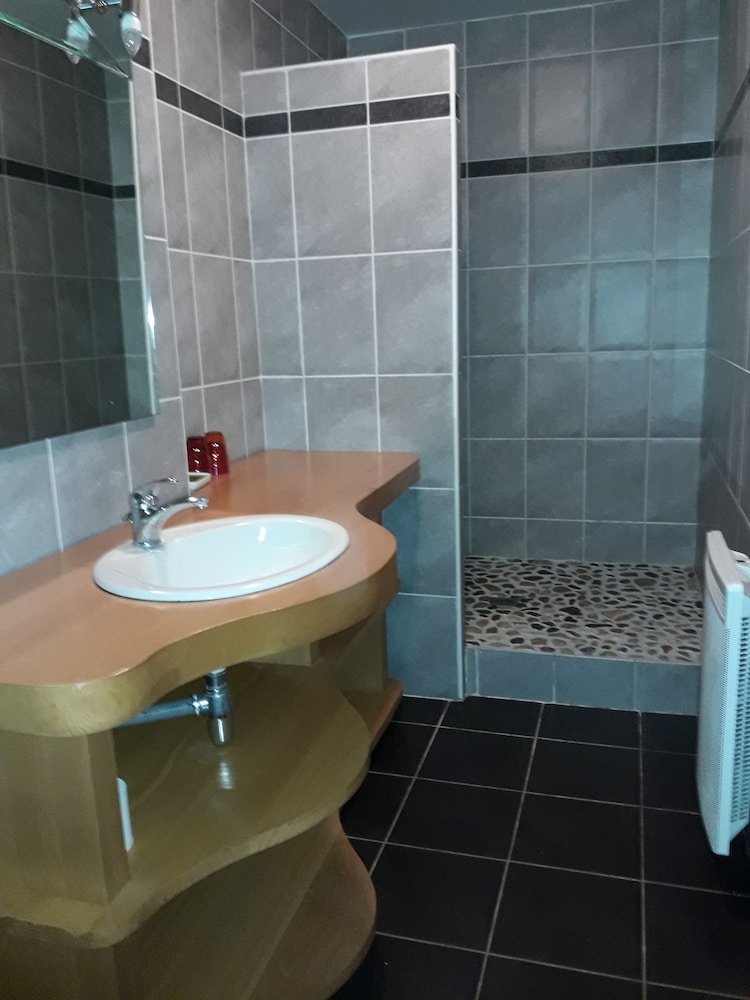 Quadruple Room, Accessible, Garden View (Lolotte) photo 2