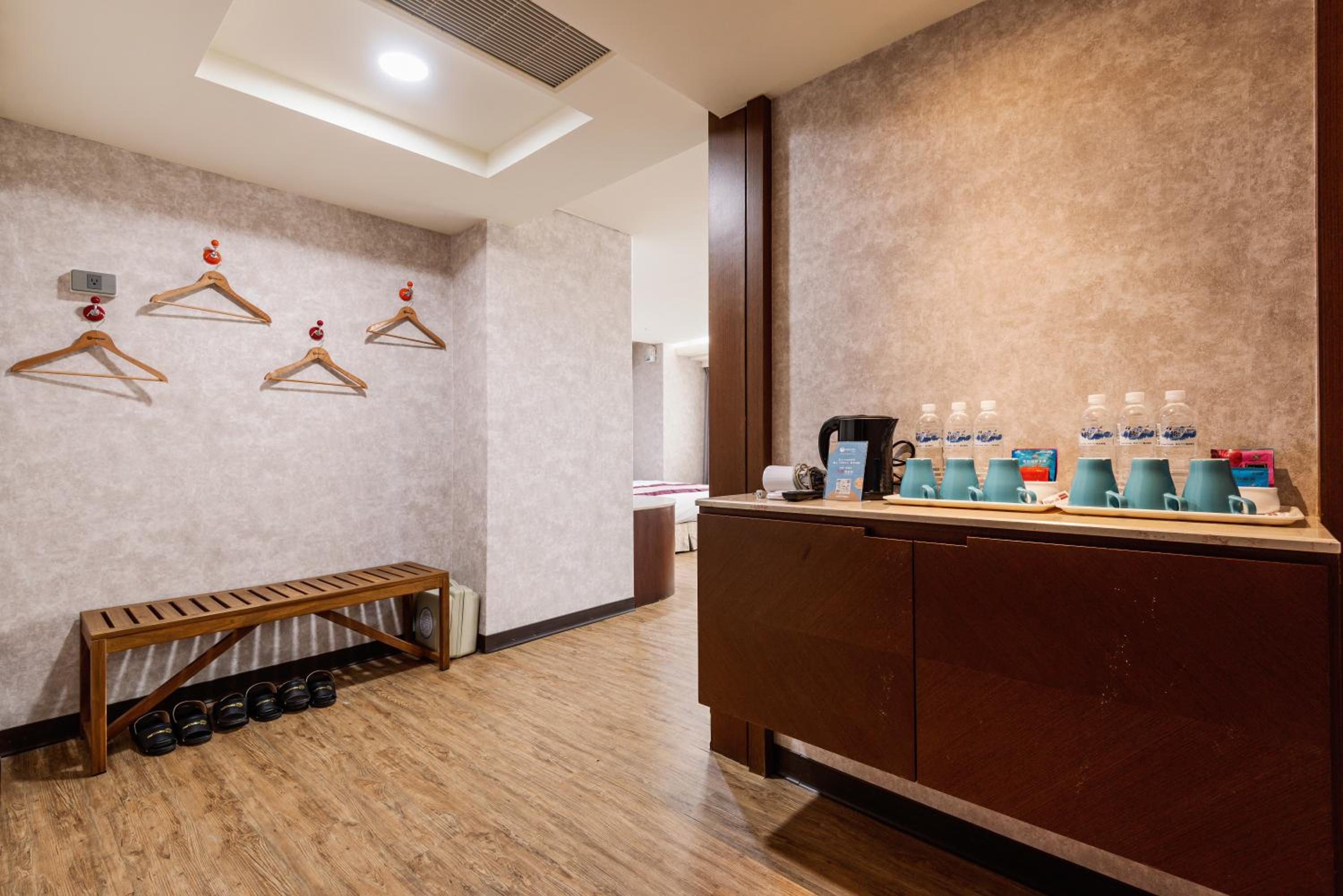 Deluxe Family Room - Photo 3