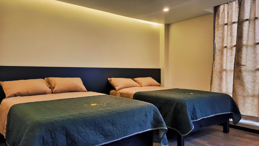 Deluxe Room, 2 Double Beds