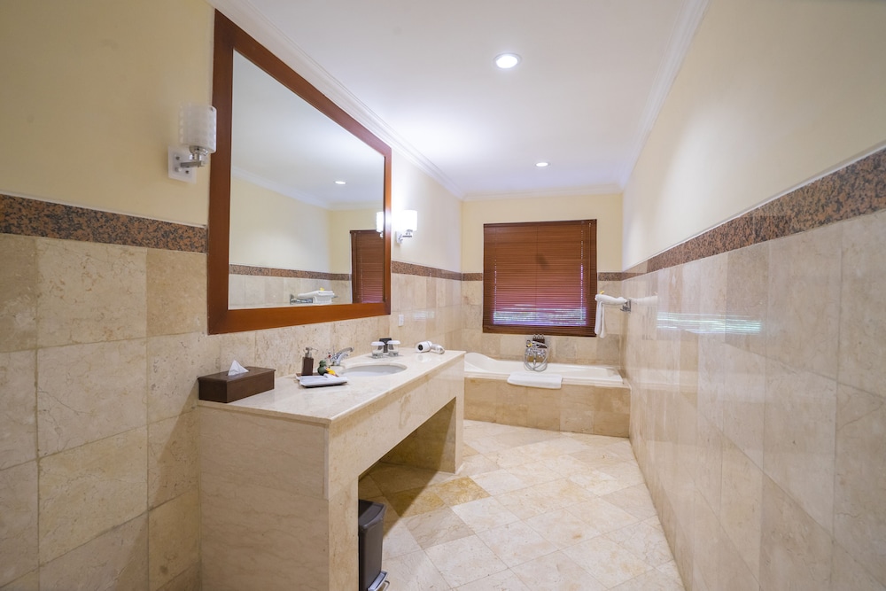 Premier Suite photo 3