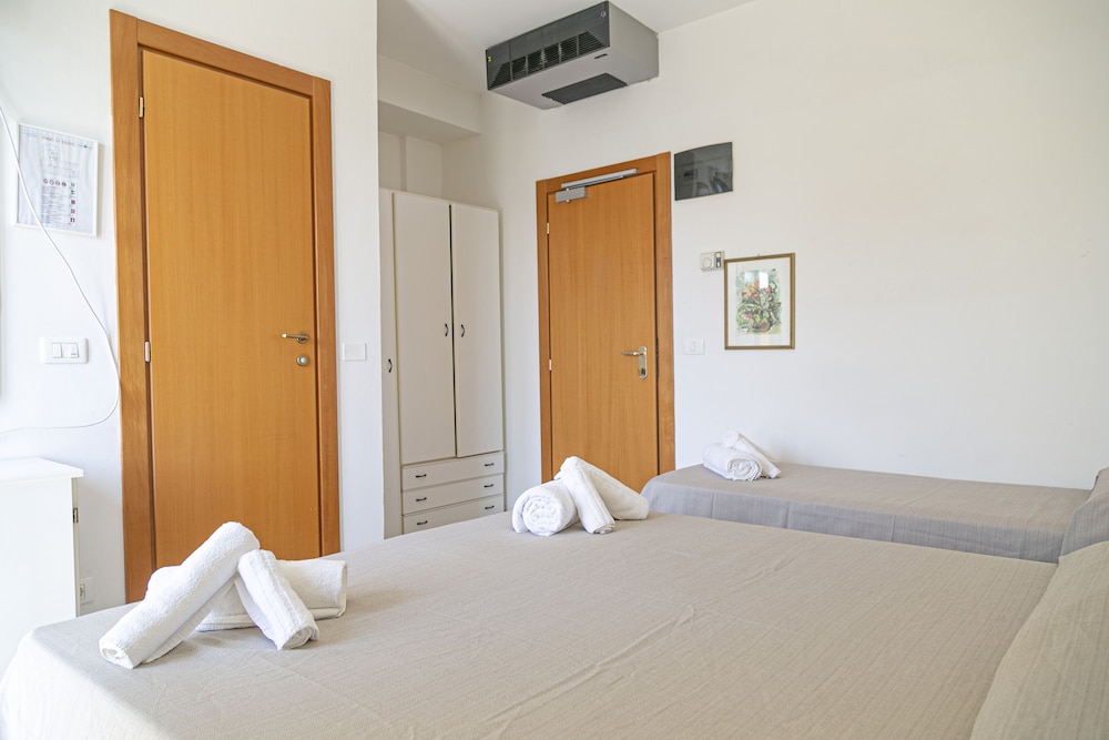 Standard Room, Annex Building (Dependance) photo 2