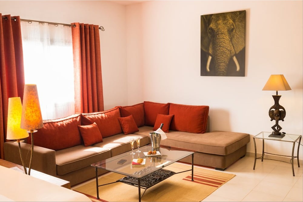 Deluxe Suite photo 2