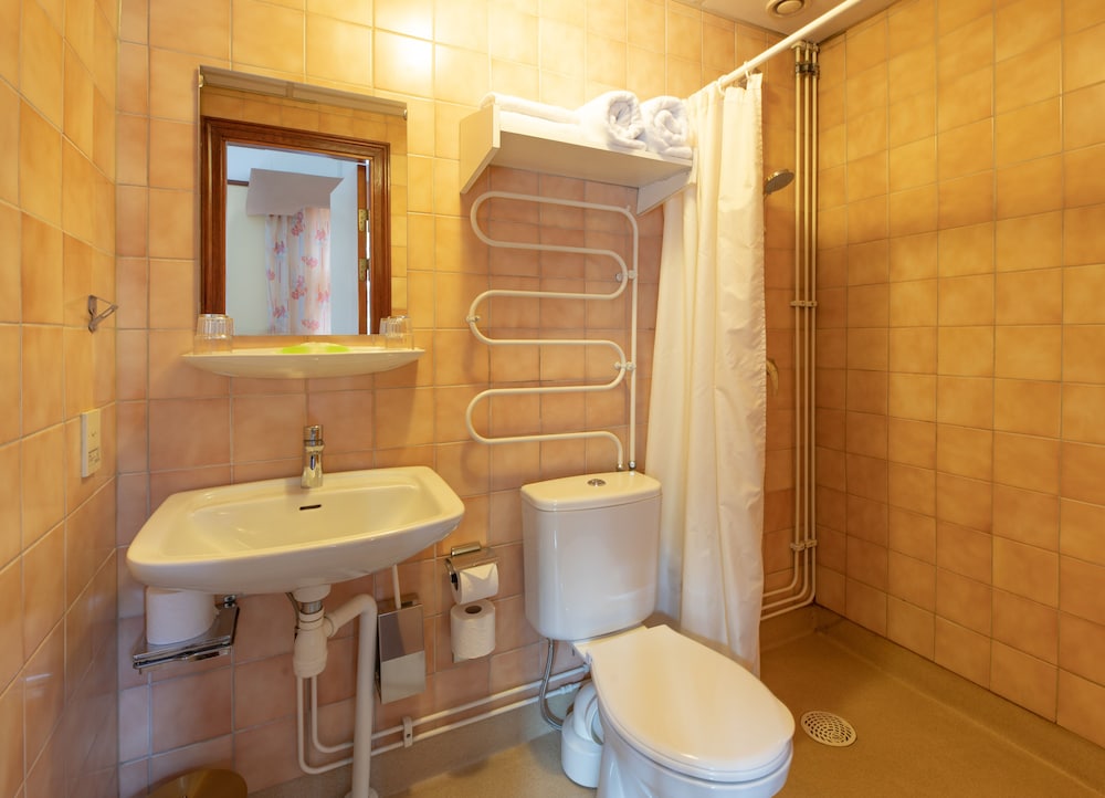Standard Single Room, City View photo 3