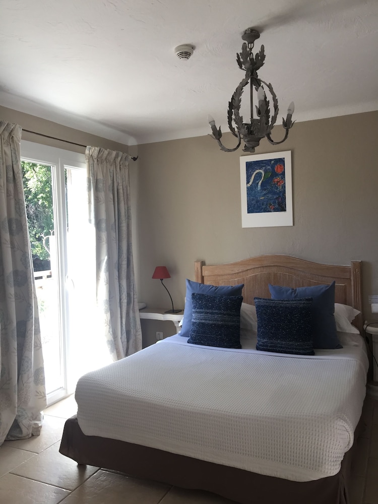 Deluxe Double Room - Photo 2