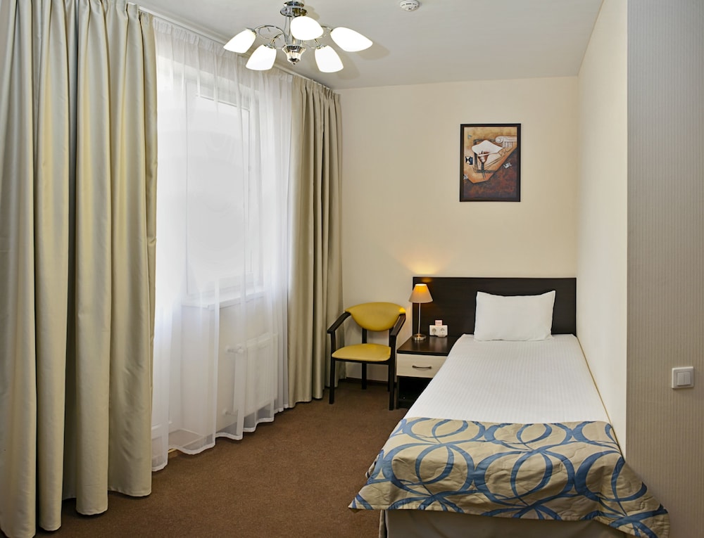 Economy Twin Room (17 quarter) photo 3