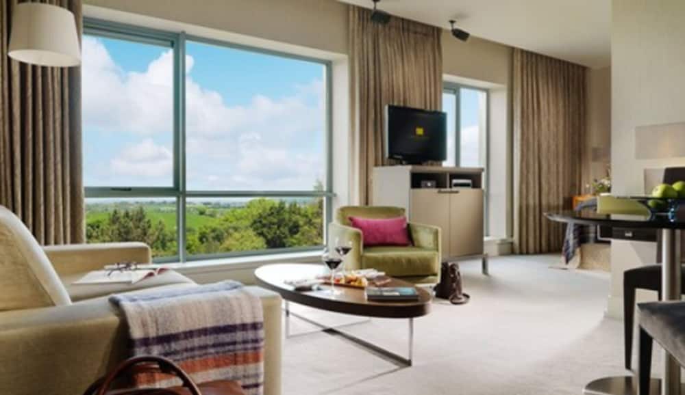 Superior Room, Garden View