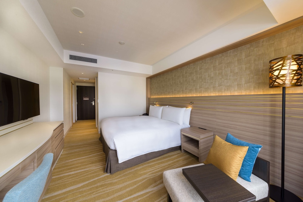 KING GUEST ROOM