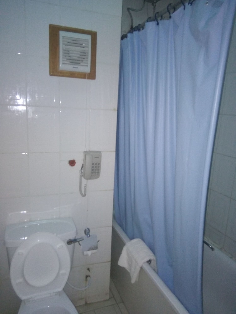 Executive Suite photo 2