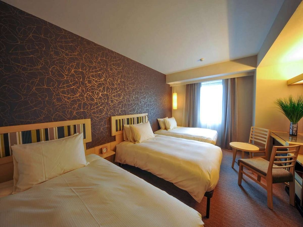 Triple (2 Bed + 1 Extra Bed) Non-smoking