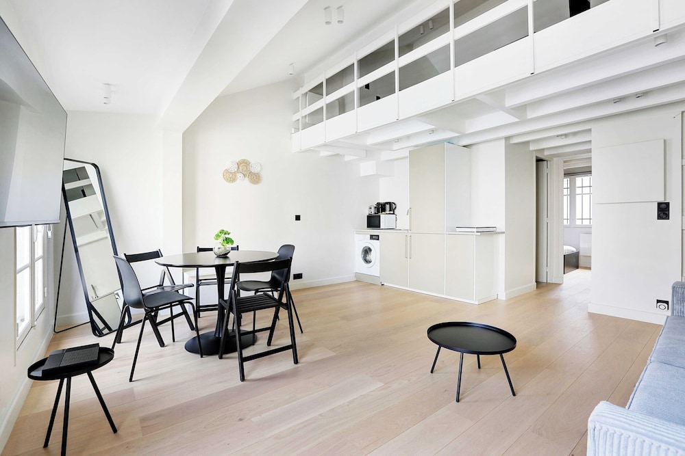 Apartment photo 3