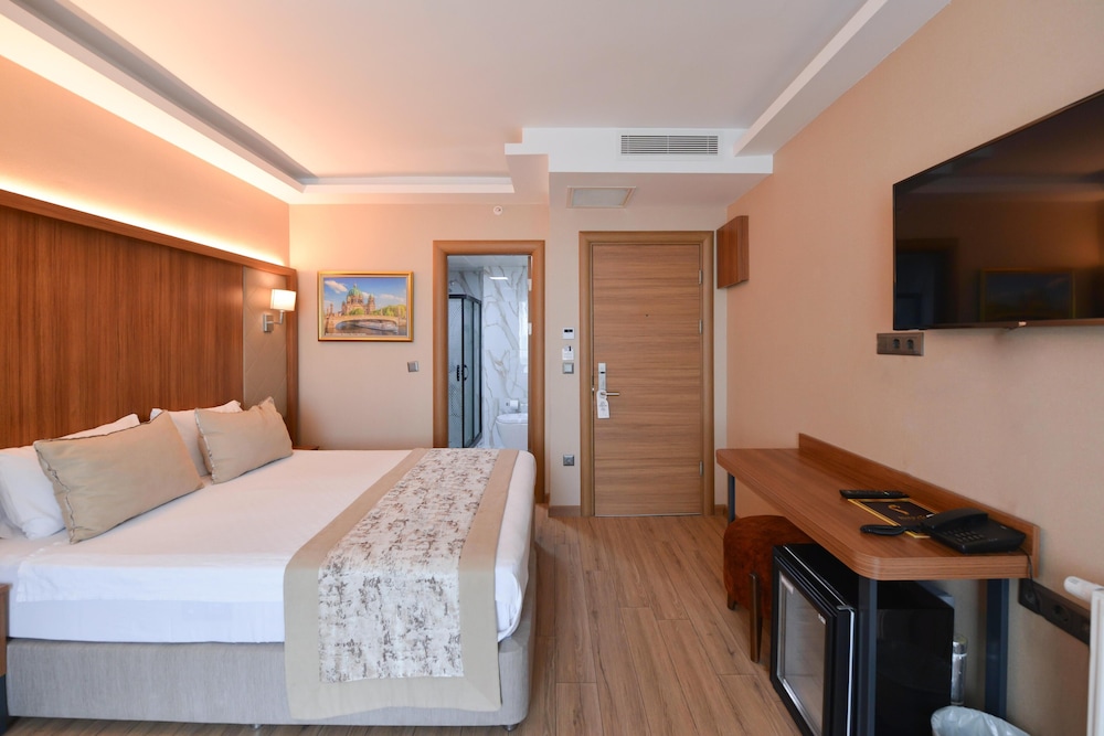 Classic Double Room - Photo 1