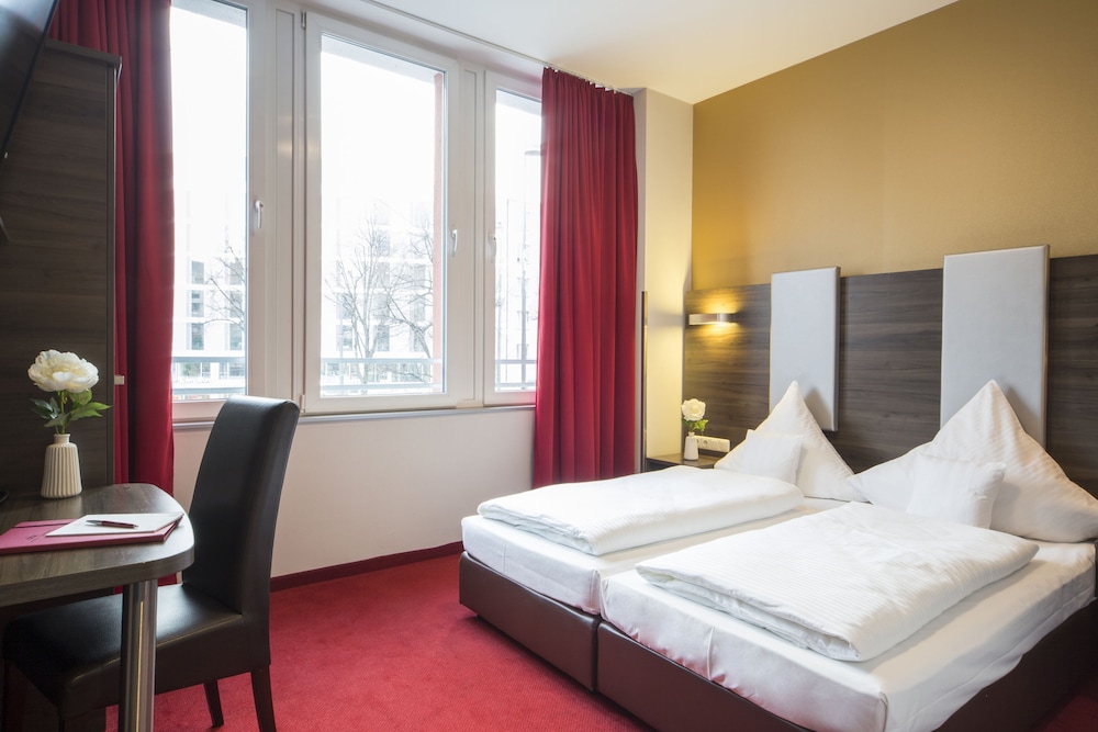 Double Room (Plus) photo 2