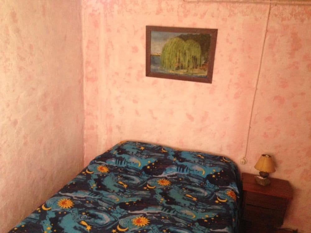 Family Room, 2 Bedrooms