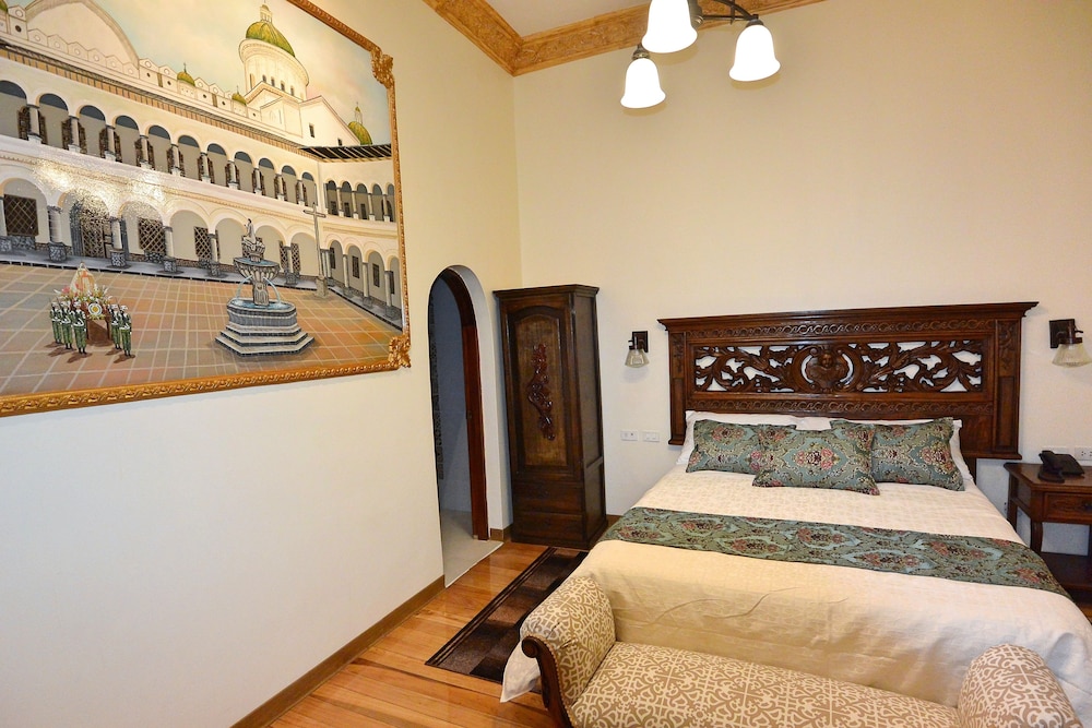 Standard Double or Twin Room, Non Smoking photo 3