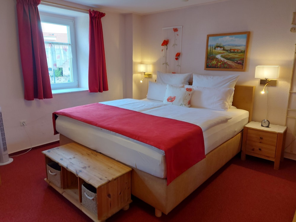 Standard Double Room photo 2