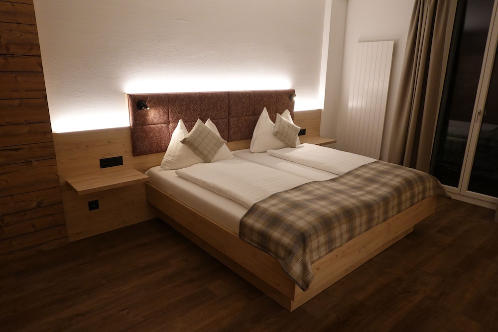 Junior Room photo 2