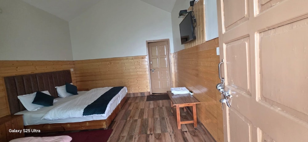 Triple Room, Mountain View photo 3