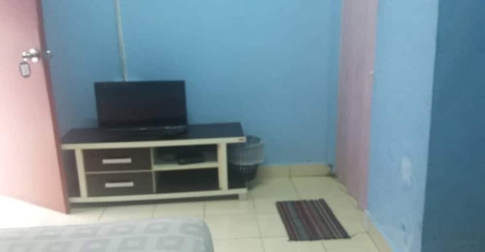 Standard Room photo 2