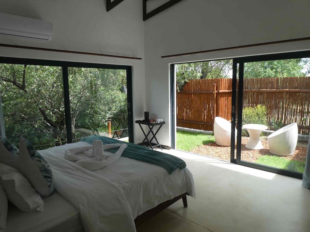 Luxury Room photo 1