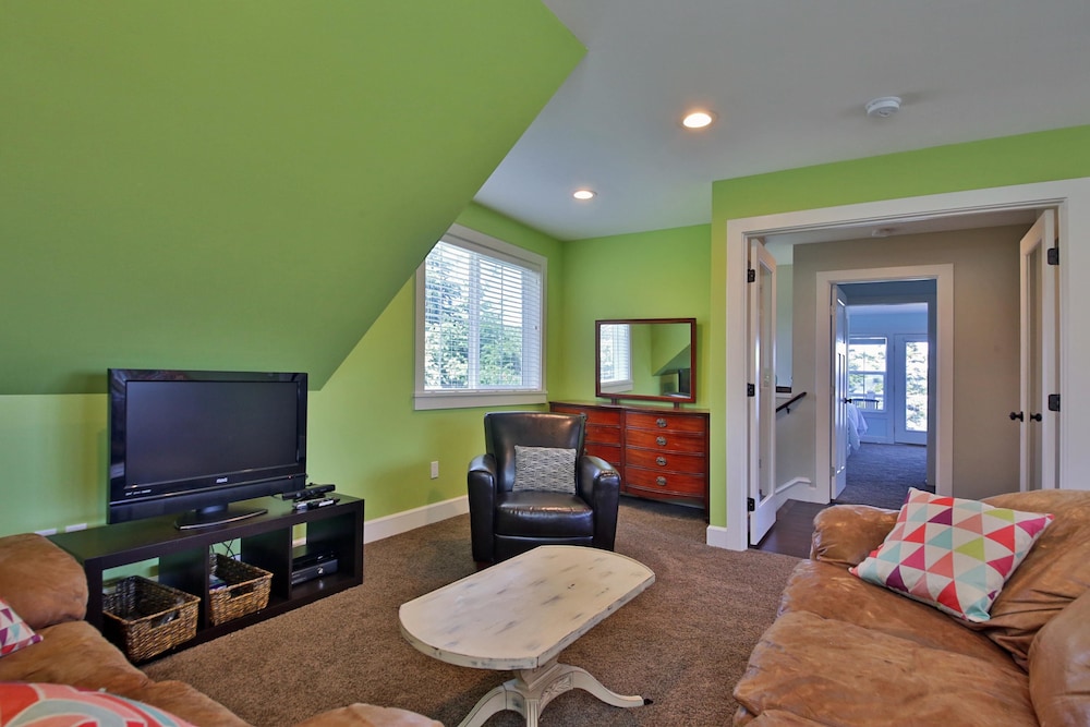 House, 3 Twin Beds, Sea View (246 - The Lookout at Cranes Landing) photo 2