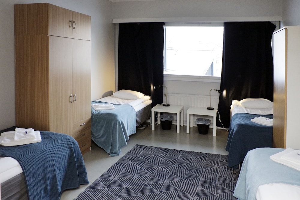 Standard Quadruple Room, Multiple Beds photo 1