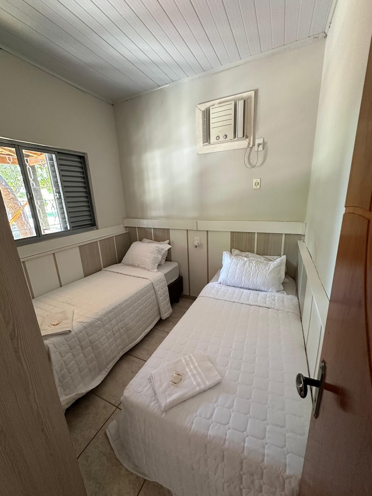 Comfort Quadruple Room, Courtyard View photo 3