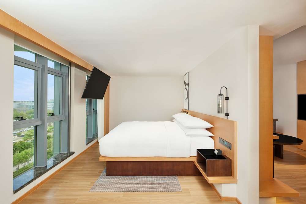 Standard Room, 1 Bedroom, City View photo 1