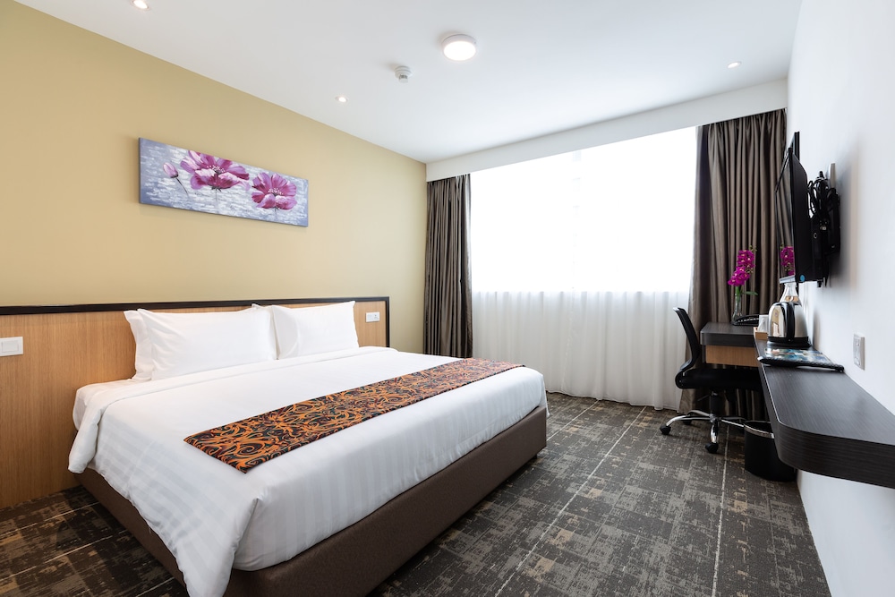 Superior Double Room, 1 King Bed - Photo 1