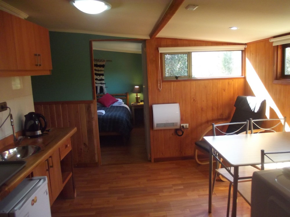 Family Cabin, 2 Bedrooms, Ensuite photo 3