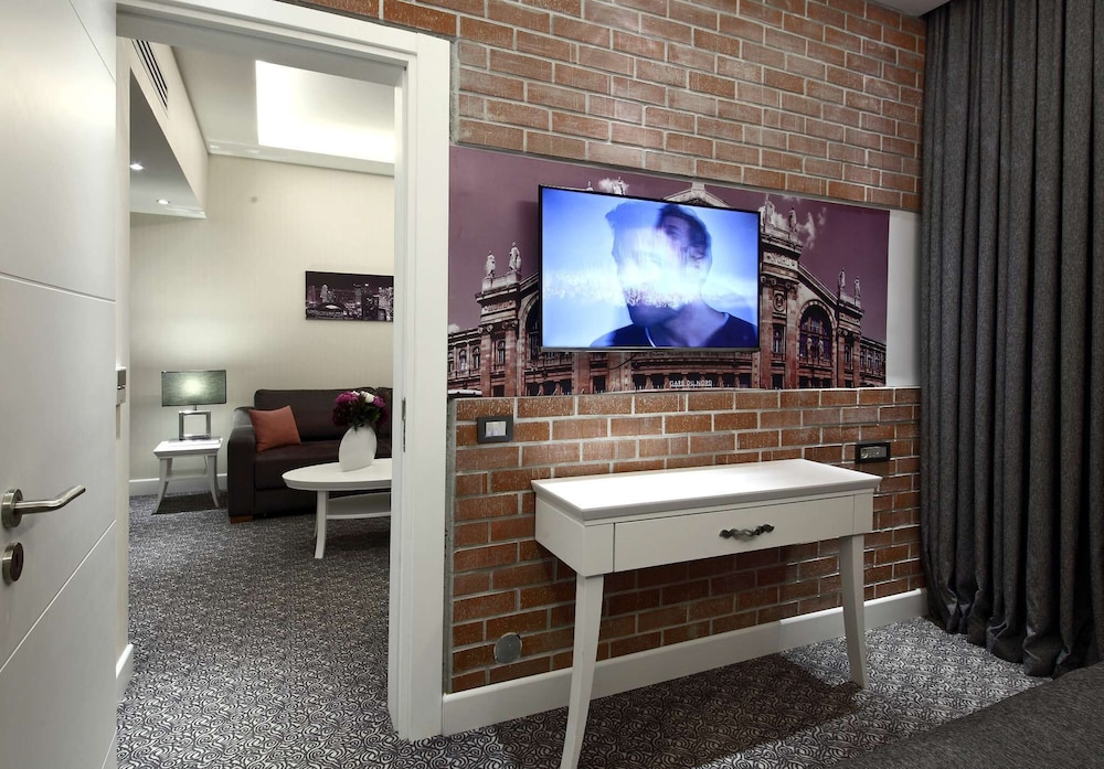 Suite photo 1