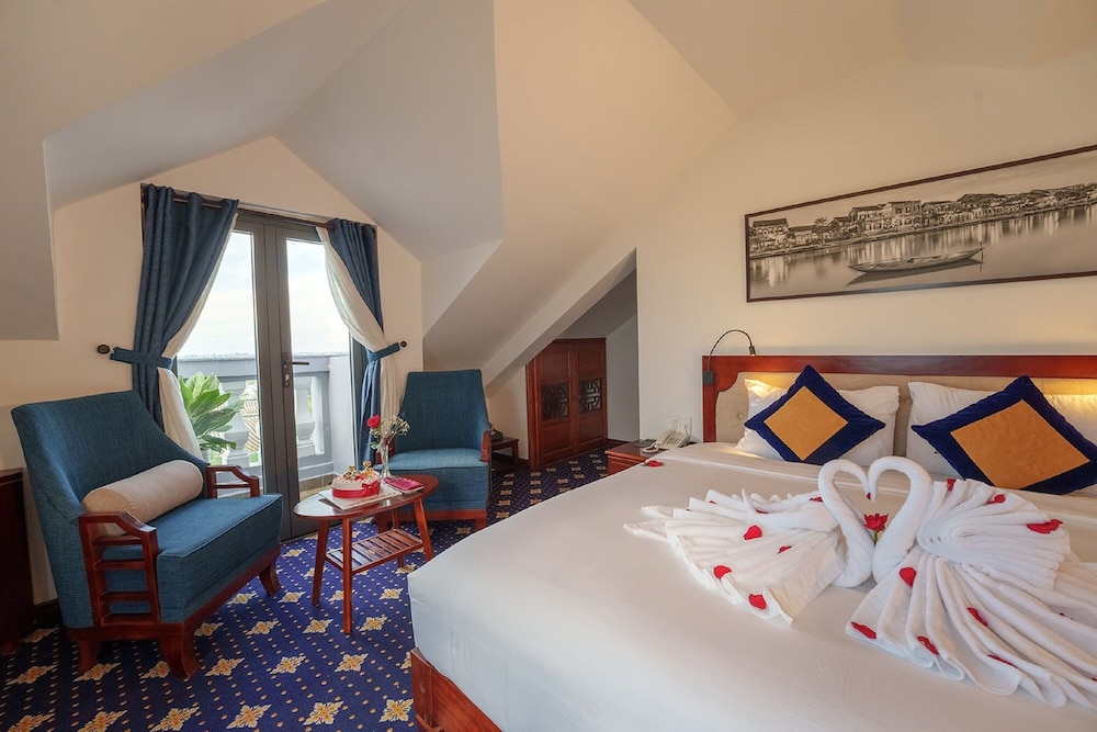 Attic Junior Suites Double Room - Photo 26