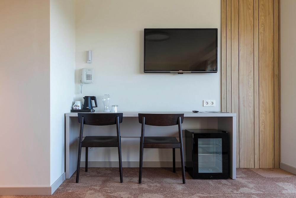 Premium Double Room - Photo 7
