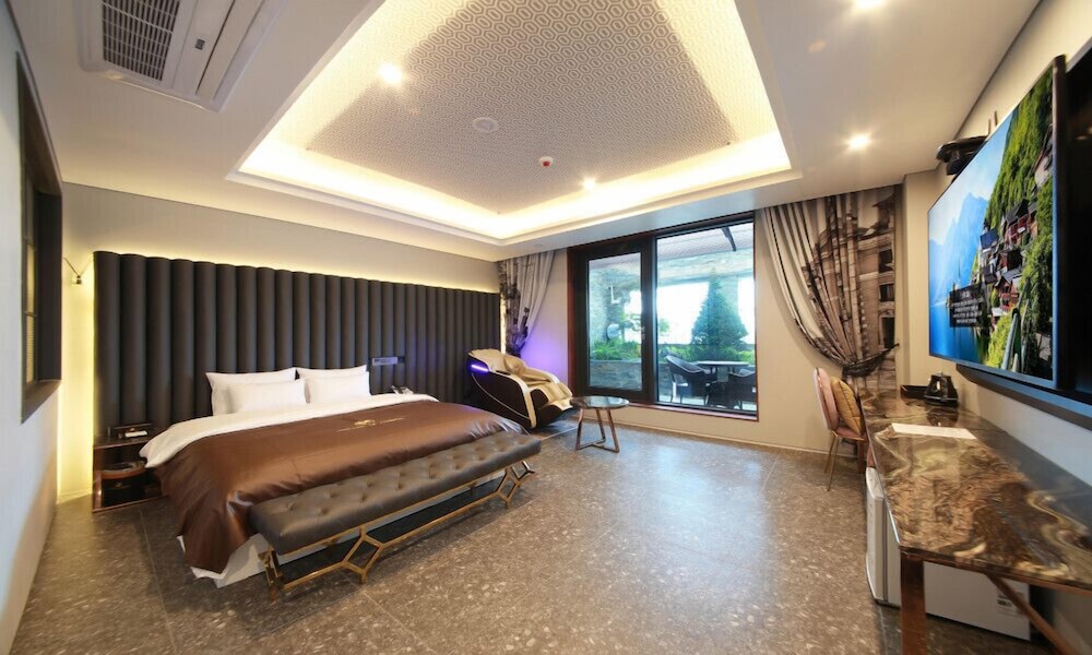 Deluxe Double Room, Terrace - Photo 8