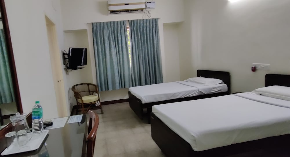Standard Double Room, Accessible, Non Smoking photo 1