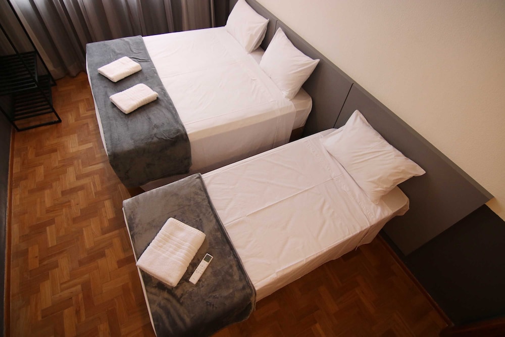 Superior Room, 3 Twin Beds - Photo 1