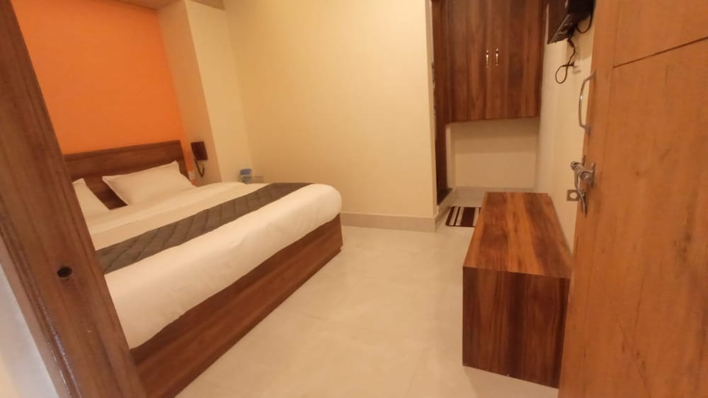 Deluxe Quadruple Room - Photo 10