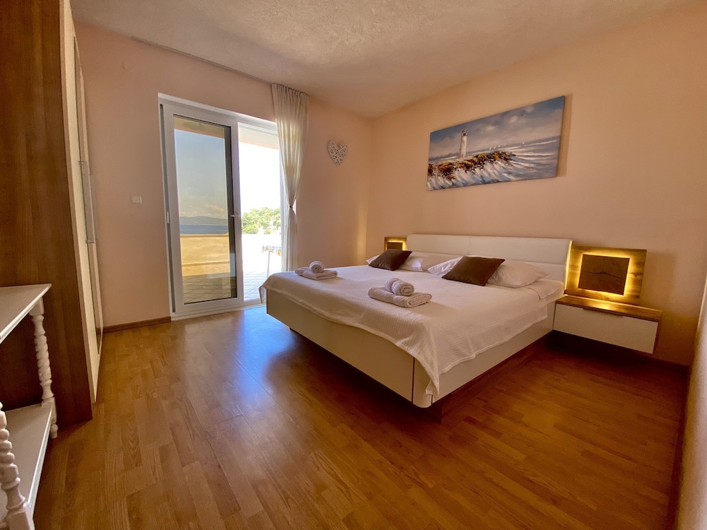 Apartment (A2) photo 1