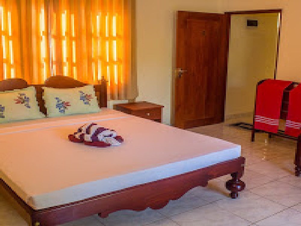 Luxury Single Room