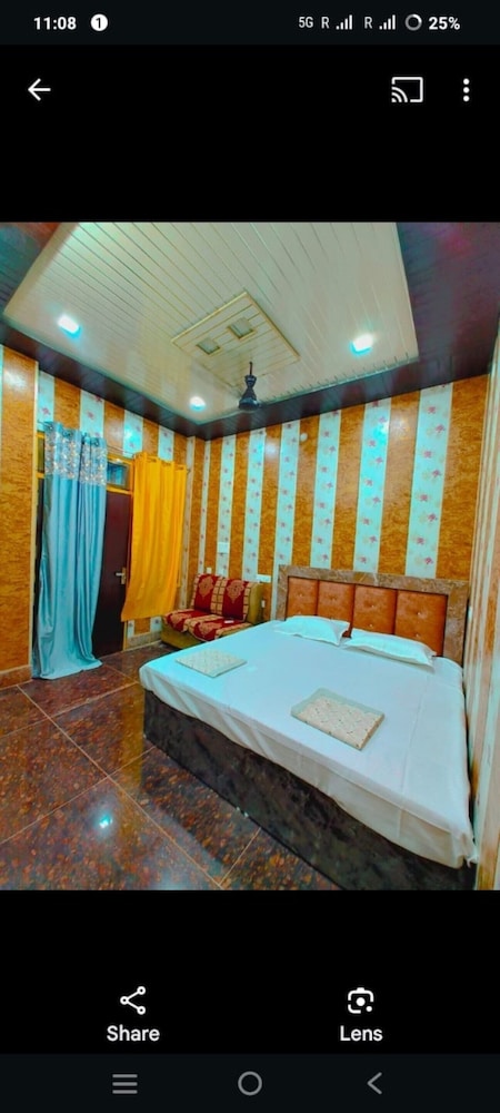 Deluxe Double Room, City View photo 3