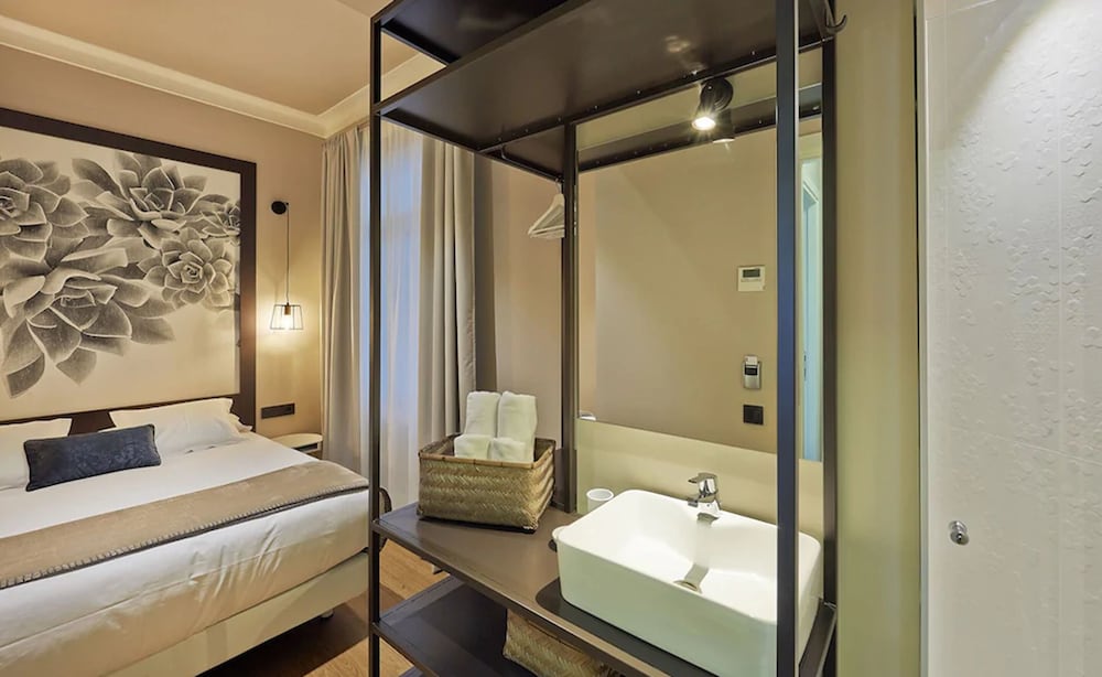 Single Room photo 3