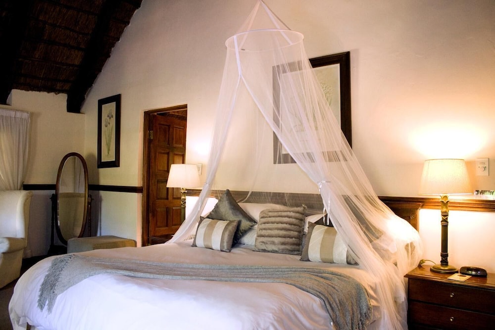Honeymoon Suite photo 2