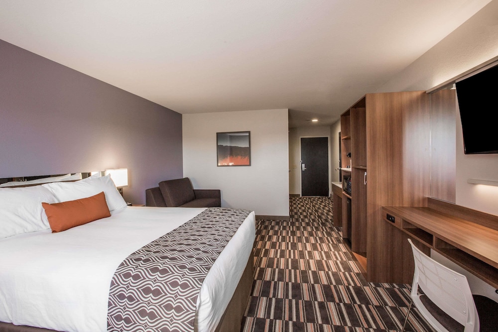 Suite, Accessible photo 1