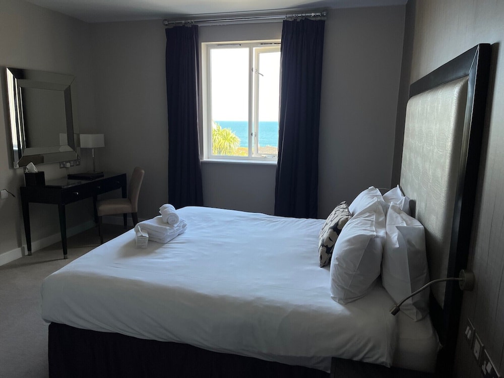 Room 4 photo 1