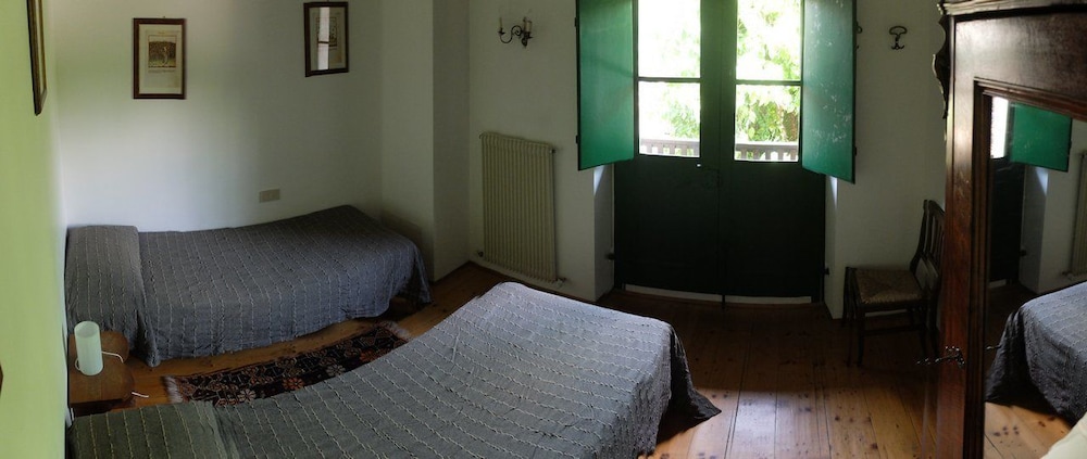 Apartment, 2 Bedrooms (APT 2)
