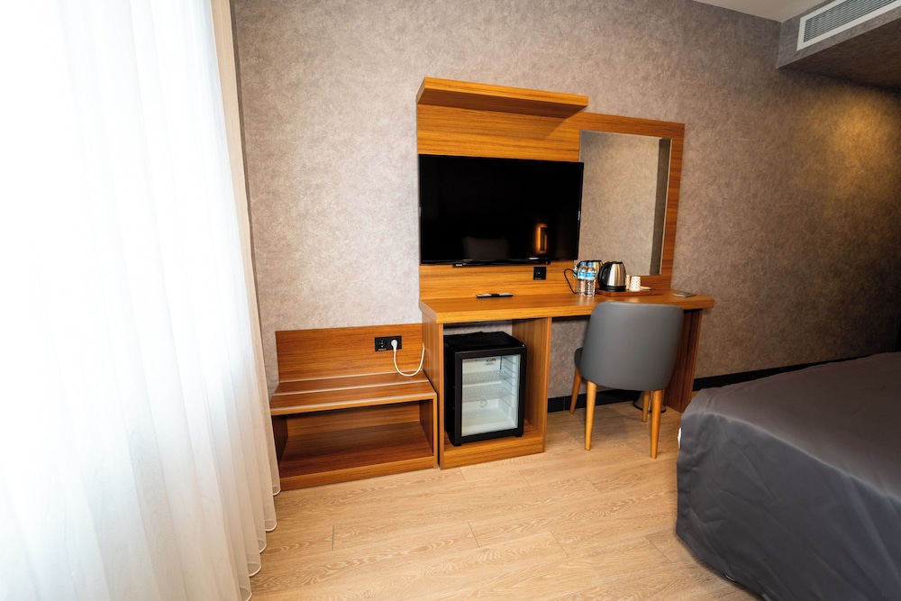 Superior Room, City View photo 3