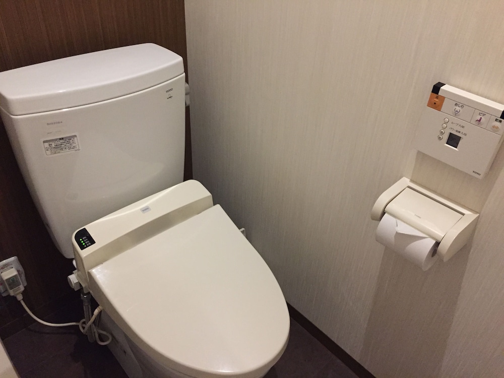 Economy Double Room, Non Smoking, Shared Bathroom photo 3