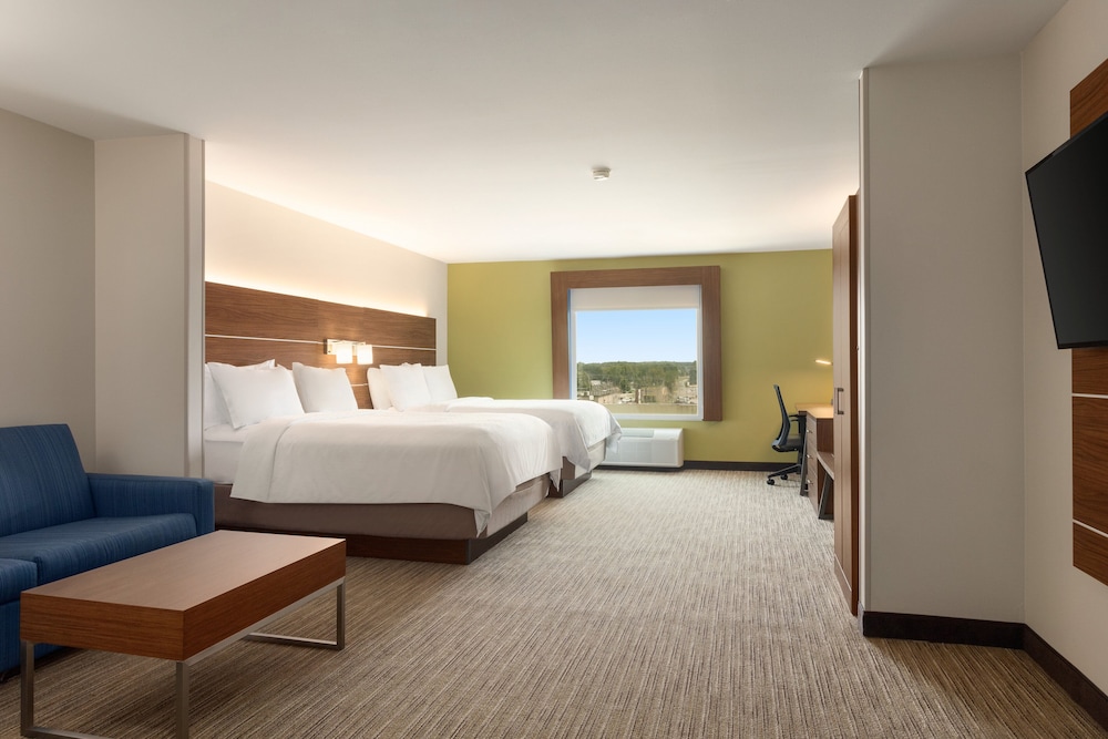 Suite, 2 Queen Beds - Photo 4