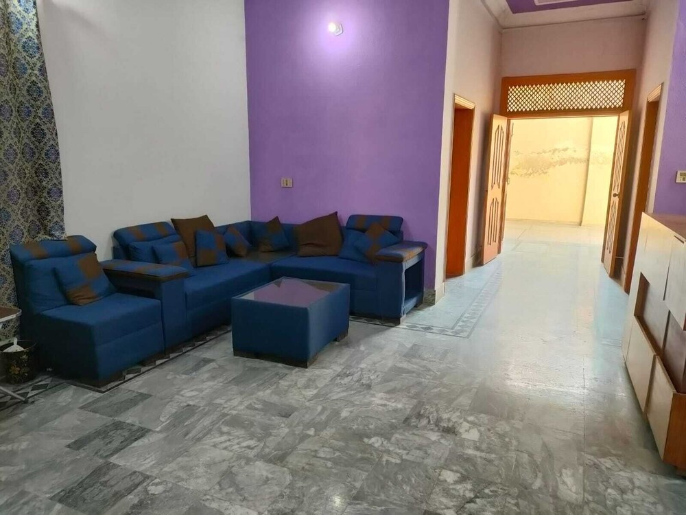 Family Room photo 2