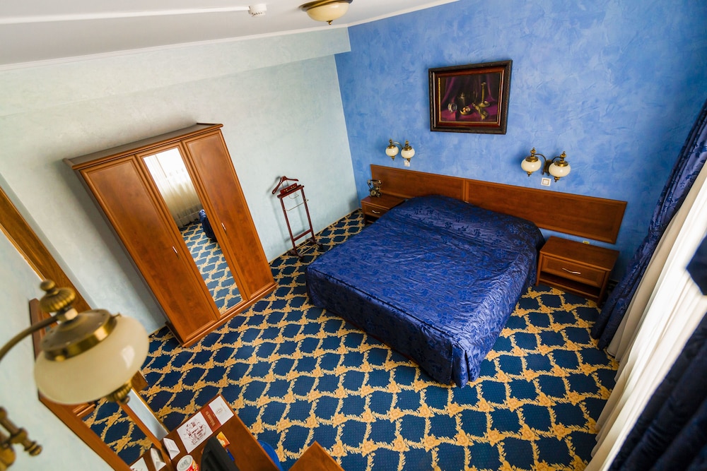 Executive Suite photo 2
